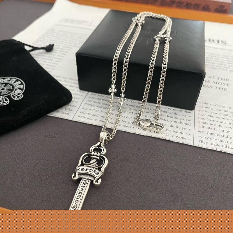 Ch**me He**ts necklaces